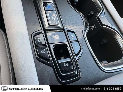 Used 2023 Lexus RX 350 Premium w/ Accessory Package AWD/4WD image 37