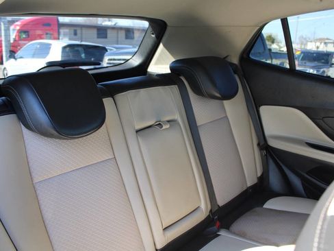 Used 2019 Buick Encore Preferred image 11