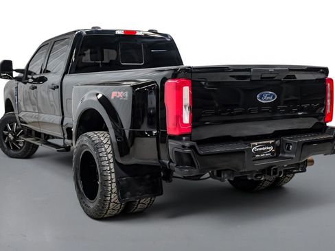 Used 2023 Ford F350 XLT w/ FX4 Off-Road Package AWD/4WD image 9