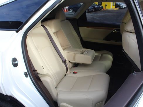 Used 2020 Lexus RX 350L Premium image 16