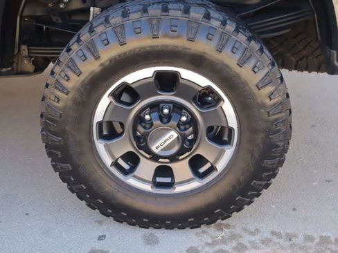 Used 2024 Ford F250 Platinum w/ Tremor Off-Road Package AWD/4WD image 29