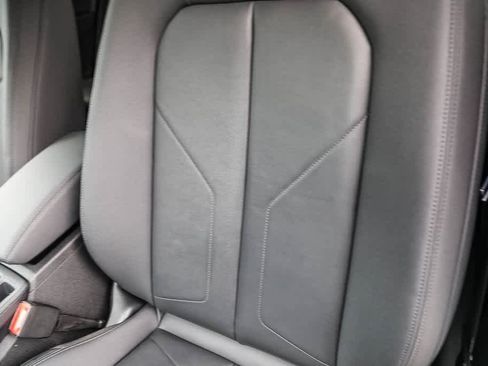 Used 2022 Audi Q3 2.0T Premium image 22