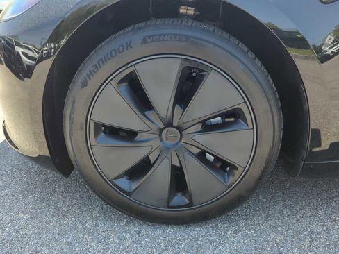 Used 2024 Tesla Model 3 Standard Range RWD image 10