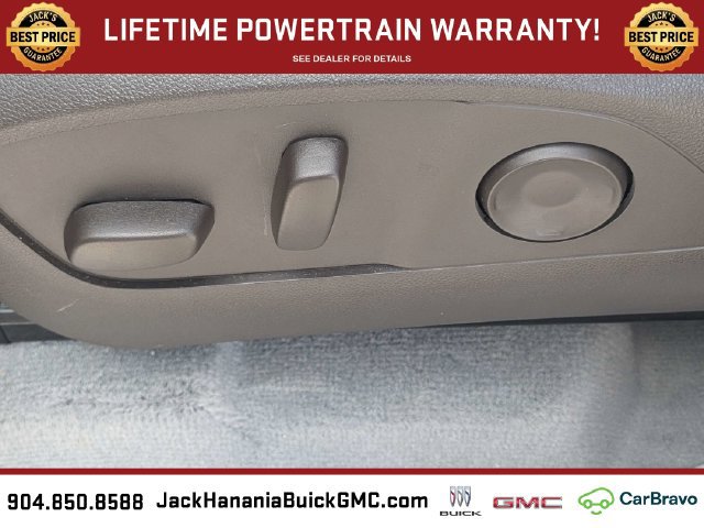 Used 2025 GMC Acadia Denali FWD image 21