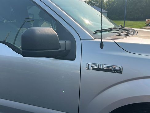 Used 2017 Ford F150 XLT RWD image 19