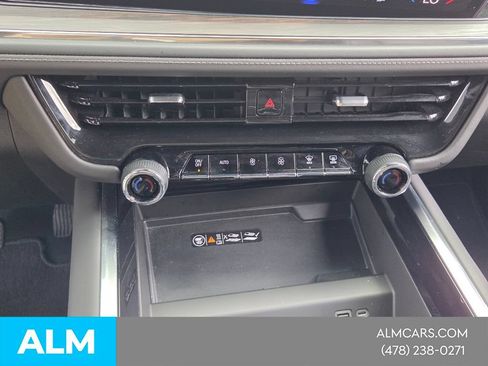 Used 2025 Chevrolet Tahoe LT AWD/4WD image 22