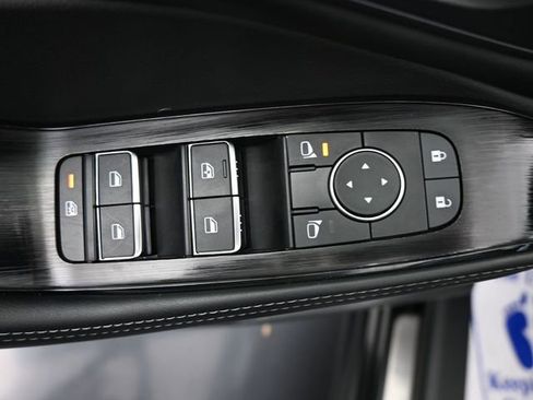 Used 2024 Nissan Rogue SL w/ SL Premium Package image 12