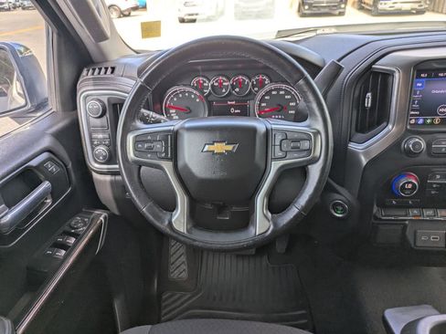 Used 2021 Chevrolet Silverado 1500 LT RWD image 16