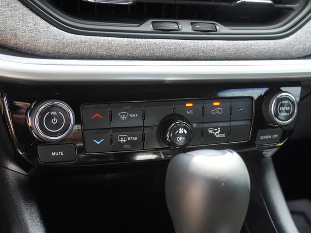 Used 2023 Jeep Compass Latitude AWD/4WD image 23