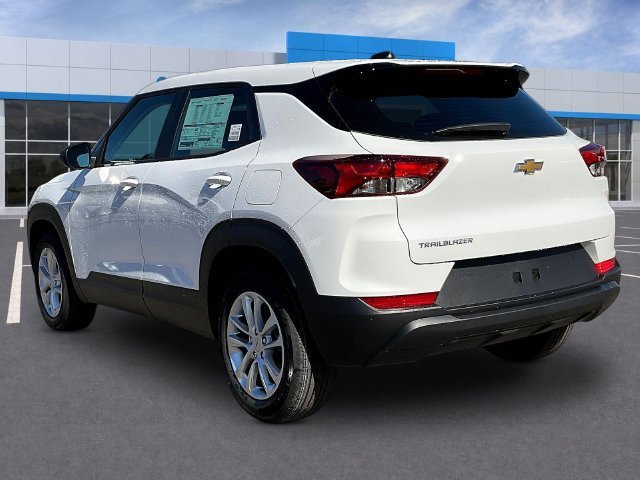 New 2026 Chevrolet TrailBlazer LS FWD image 3
