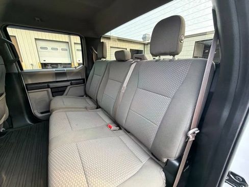 Used 2019 Ford F150 XLT w/ Equipment Group 302A Luxury AWD/4WD image 13