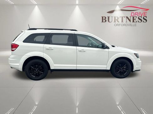 Used 2020 Dodge Journey SE w/ Blacktop Package FWD image 9