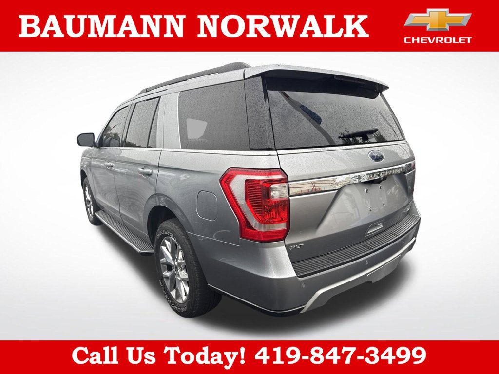 Used 2020 Ford Expedition XLT w/ Equipment Group 202A AWD/4WD image 2