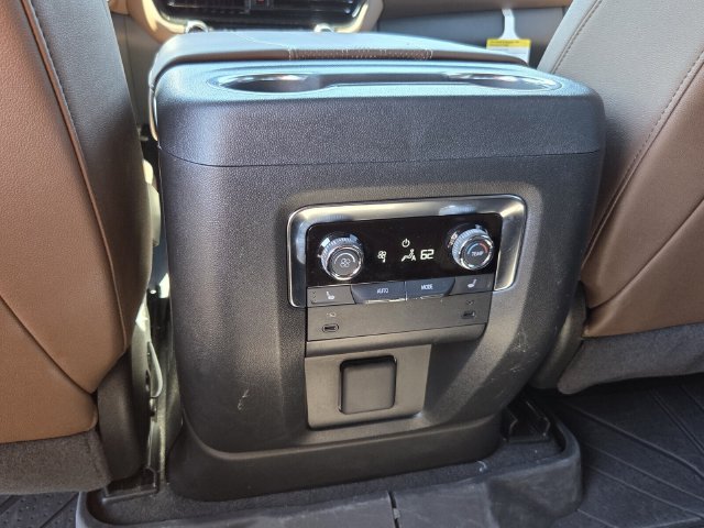 Used 2025 Chevrolet Tahoe High Country w/ Sun And Tow Package AWD/4WD image 15