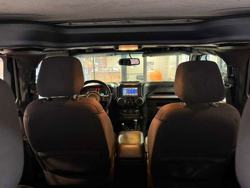 Used 2013 Jeep Wrangler Sport image 36