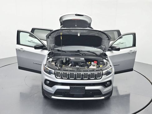 Used 2024 Jeep Compass Limited AWD/4WD image 44