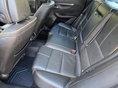 Used 2015 Chevrolet Impala LTZ image 9