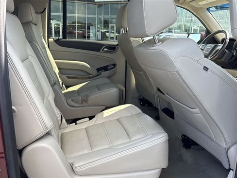Certified 2017 GMC Yukon XL Denali w/ Open Road Package AWD/4WD image 27