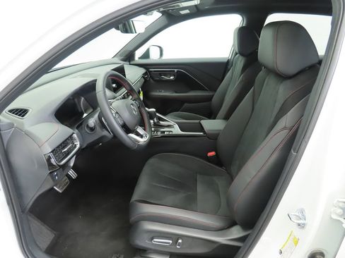 Used 2025 Acura ADX A-Spec image 19