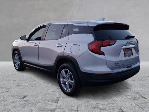 Used 2021 GMC Terrain SLE image 7
