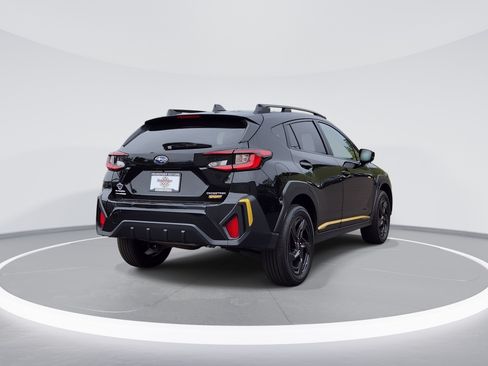 Used 2025 Subaru Crosstrek 2.5i Sport AWD/4WD image 5