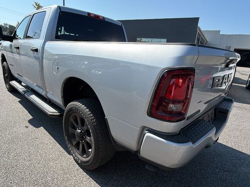Used 2026 RAM 2500 Big Horn AWD/4WD image 10