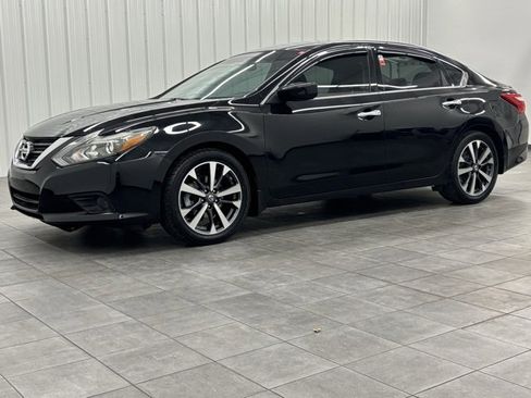 Used 2016 Nissan Altima 2.5 SR image 5
