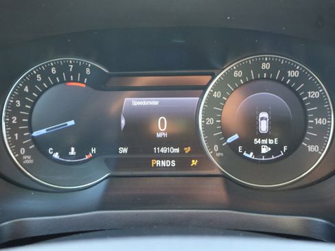 Used 2017 Ford Explorer Platinum image 36