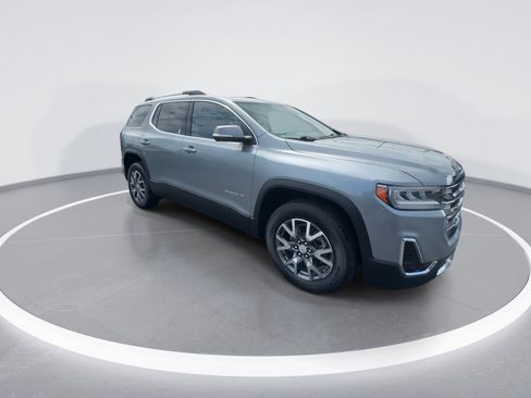 Used 2023 GMC Acadia SLT w/ Preferred Package AWD/4WD image 2