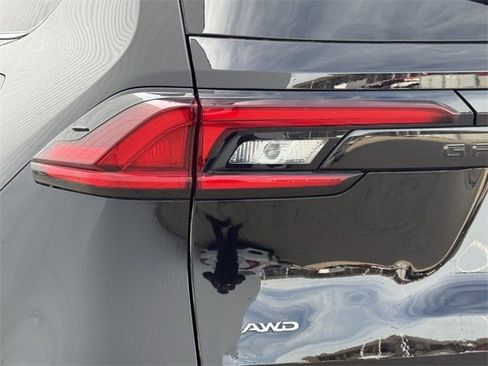 Used 2025 Toyota Grand Highlander AWD image 6