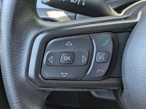 Used 2024 Jeep Gladiator Sport AWD/4WD image 13
