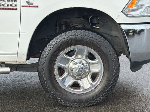 Used 2018 RAM 3500 Tradesman w/ Chrome Appearance Group image 11