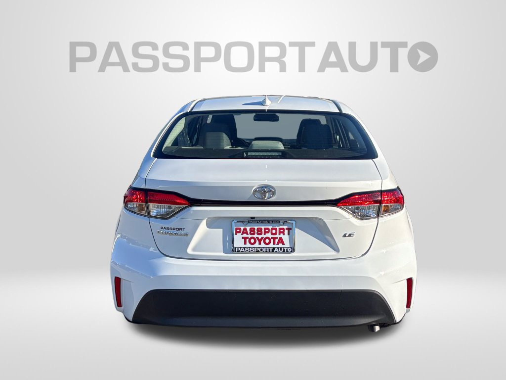 Used 2025 Toyota Corolla LE FWD image 7