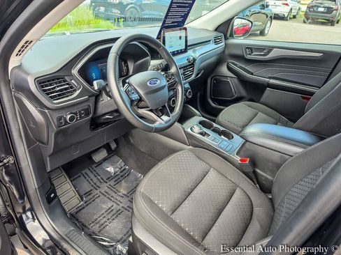 Used 2023 Ford Escape Active AWD/4WD image 10