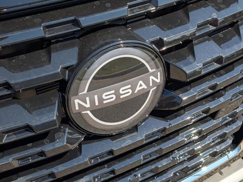 New 2025 Nissan Kicks Play S FWD image 10