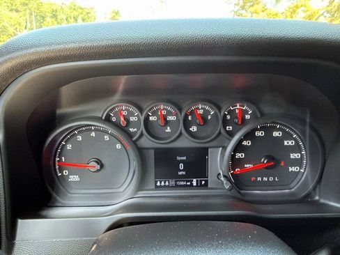 Used 2025 Chevrolet Silverado 2500 Custom w/ Custom Value Package AWD/4WD image 28