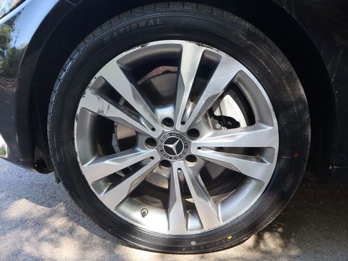 Used 2018 Mercedes-Benz C 300 4MATIC Sedan w/ Premium Package image 41