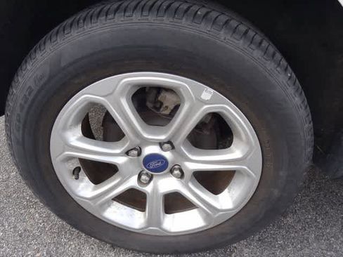 Used 2021 Ford EcoSport SE image 14