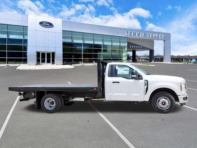 New 2025 Ford F350 XL w/ XL Chrome Package RWD image 5