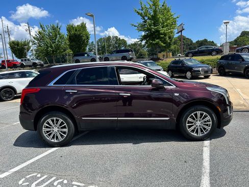 Used 2017 Cadillac XT5 Luxury w/ Driver Awareness Package FWD image 5