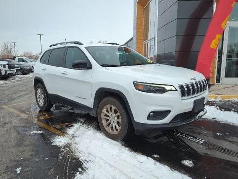Certified 2022 Jeep Cherokee Latitude Lux image 2