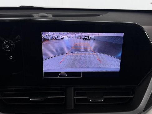 Used 2024 Chevrolet Trax LS w/ Driver Confidence Package FWD image 14