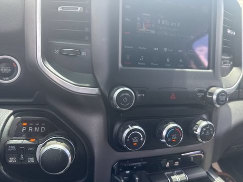 Used 2020 RAM 1500 Big Horn AWD/4WD image 16