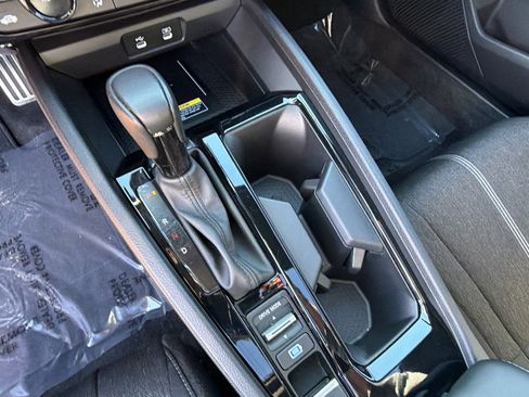 Used 2025 Honda Accord Sport image 30