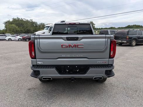 Used 2025 GMC Sierra 1500 AT4 w/ AT4 Premium Package AWD/4WD image 5