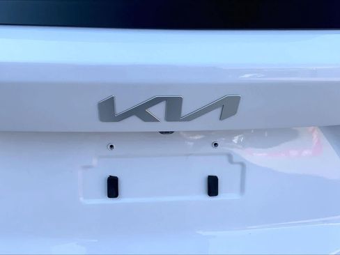 Used 2023 Kia Sorento EX FWD image 33