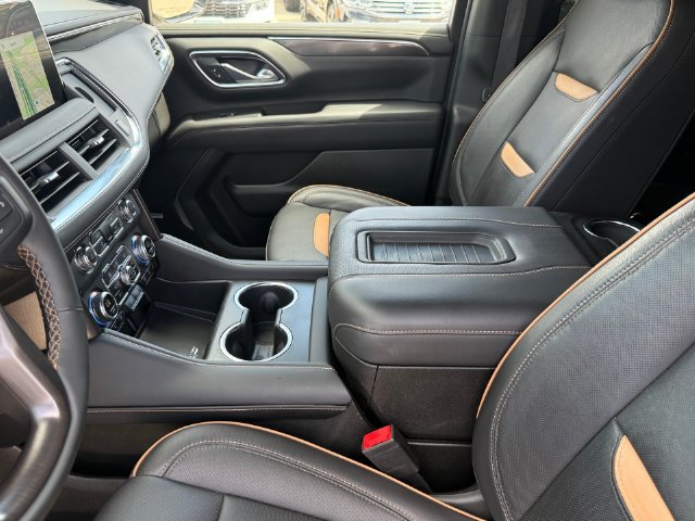 Used 2023 GMC Yukon AT4 w/ AT4 Premium Plus Package AWD/4WD image 12