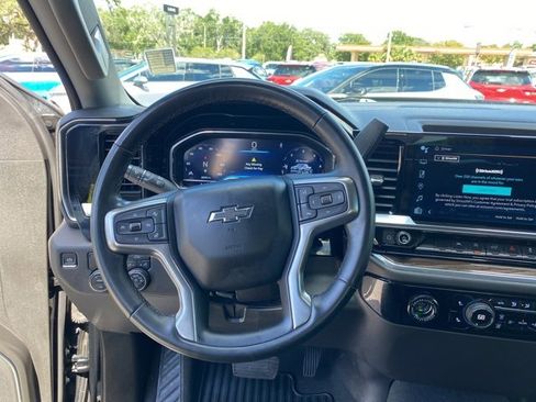 Certified 2023 Chevrolet Silverado 1500 RST image 2