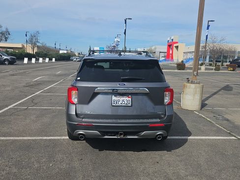 Used 2021 Ford Explorer Limited w/ Hybrid Equipment Group 310A image 7