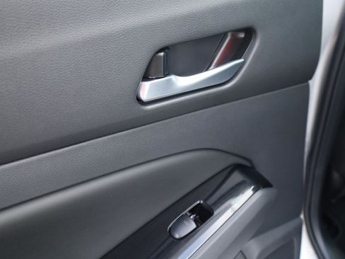 New 2025 Nissan Altima 2.5 SL image 37